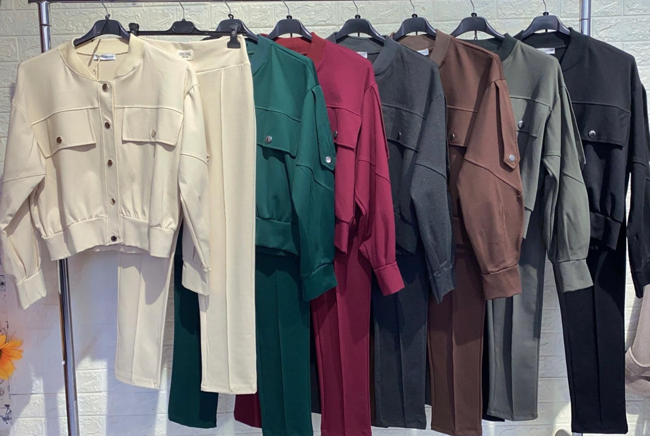 Rebecca Zweiteiler Modern